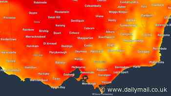 Sydney, Melbourne, Brisbane weather:  Heatwave blasts the east coast as temperatures soar to 15C above average