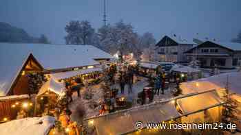 Winterzauber am Rathaus: Das erwartet Besucher des Frasdorfer Christkindlmarktes