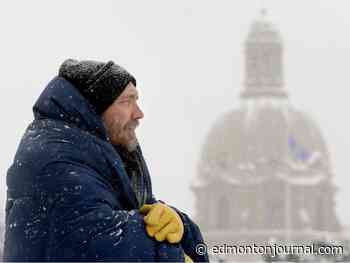 Edmonton housing coalition hosts wintry rally for more social housing