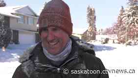 Snow removal keeping Saskatoon residents 'busy, busy, busy'