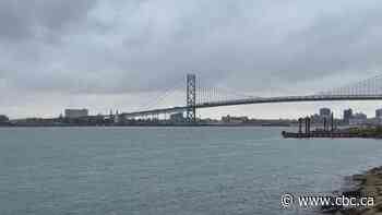 Transport truck fire on Ambassador Bridge evidence of hazmat risks, Windsor mayor says