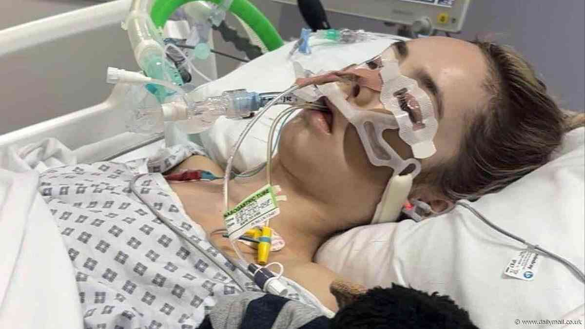 Teenager, 18, almost died from meningitis after 'catching it from sharing a vape and drinks' on a night out