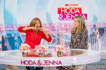 Hoda reveals the secret signal she’s giving Jenna during the Thanksgiving parade