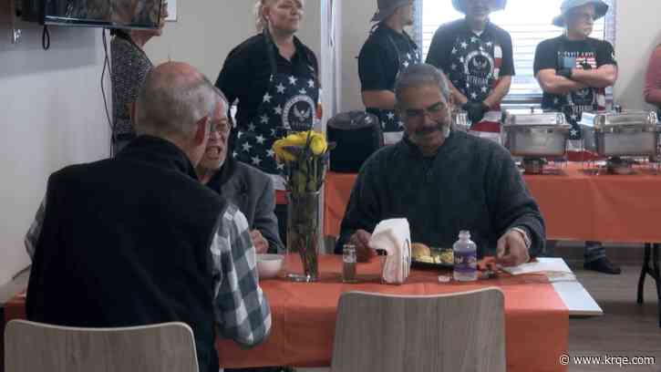 Veterans, families celebrate Thanksgiving at new Veterans Integration Center