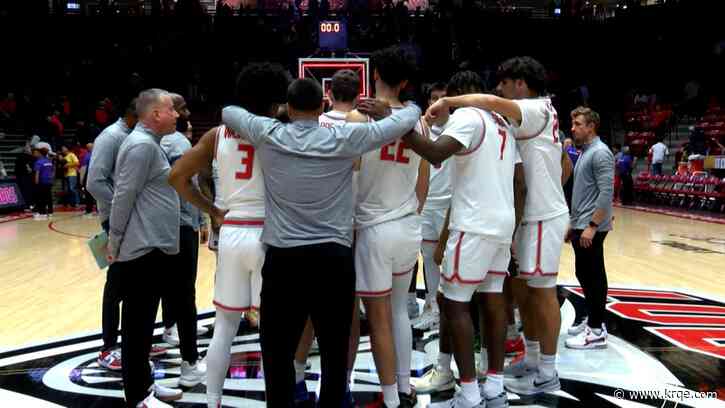 Lobo basketball travels to Palm Springs for Thanksgiving tournament