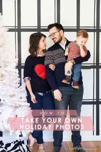 How to Take Your Own Family Christmas Photos