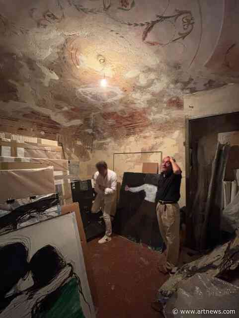 A Painter’s Studio in France Needed Maintenance. The Contractor Found Ancient Art Behind its Walls.