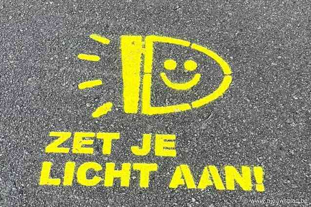 Veertien fietsers negeren boodschap “Zet je licht aan”