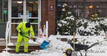 UK weather: Snow and bitter -6C frost set to strike UK just days before Christmas