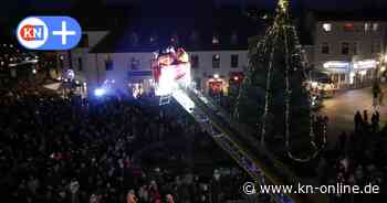 Spektakel in Bad Segeberg: Der Weihnachtsmann ist wach