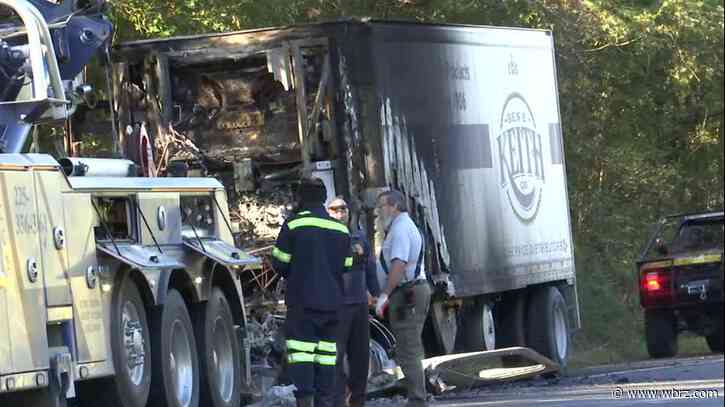 One lane blocked on US 61 south near LA 10 after truck catches fire on shoulder