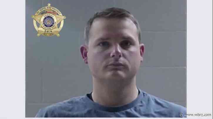 Springfield officer arrested, accused of inappropriate online relationship with a juvenile