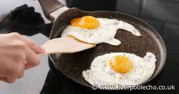 The easy way to cook perfect fried eggs without flipping them