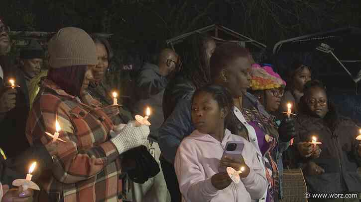 Community prayer held for victims of gun violence after Swan Avenue shooting