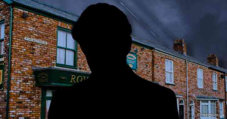 ‘That’s a wrap!’ Coronation Street star confirms exit just a year after landing dream role