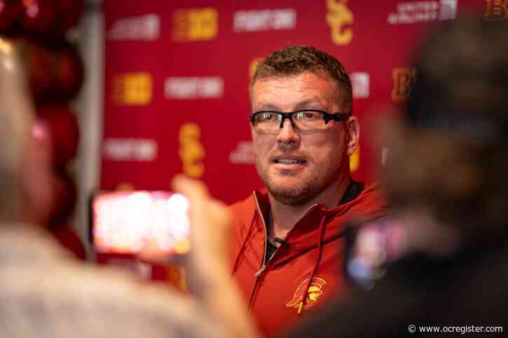 USC LB coach Matt Entz leaving to become Fresno State head coach