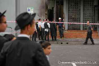 Melbourne synagogue fire condemned as ‘act of antisemitism’ by Anthony Albanese as police hunt arsonists