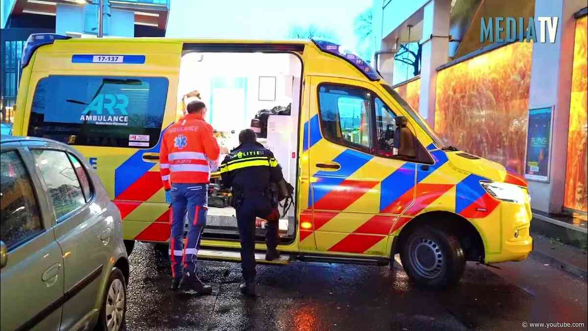 Voetganger zwaargewond na aanrijding door auto op zebrapad Brielselaan Rotterdam