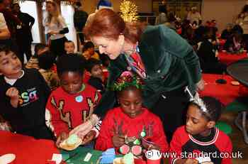 Sarah Ferguson makes surprise visit to Southwark primary school as she reads her new children's book