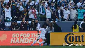 Galaxy hold off Red Bulls to win record 6th MLS Cup championship