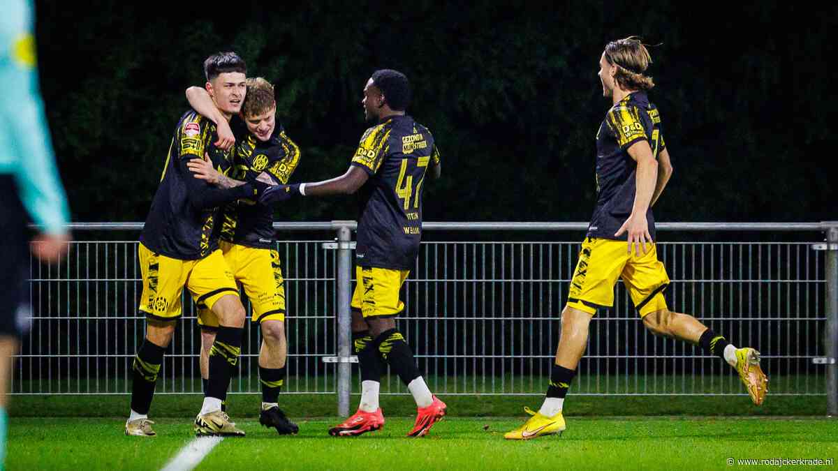 Roda JC draait in slotfase het duel tegen Jong PSV helemaal om: 2-3