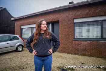 Jongeren sparen steeds vroeger voor een eigen woning: “Ik heb al twee jaar geen nieuwe broek gekocht”