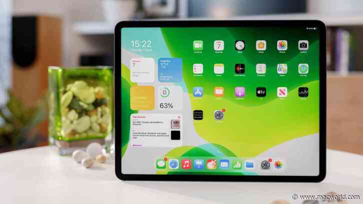 Apple’s plans for a gigantic foldable iPad make no sense