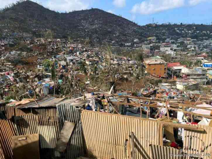 Cyclone Chido à Mayotte: Emmanuel Macron se rendra sur place, la solidarité se met en place dans les Alpes-Maritimes et le Var... suivez notre direct