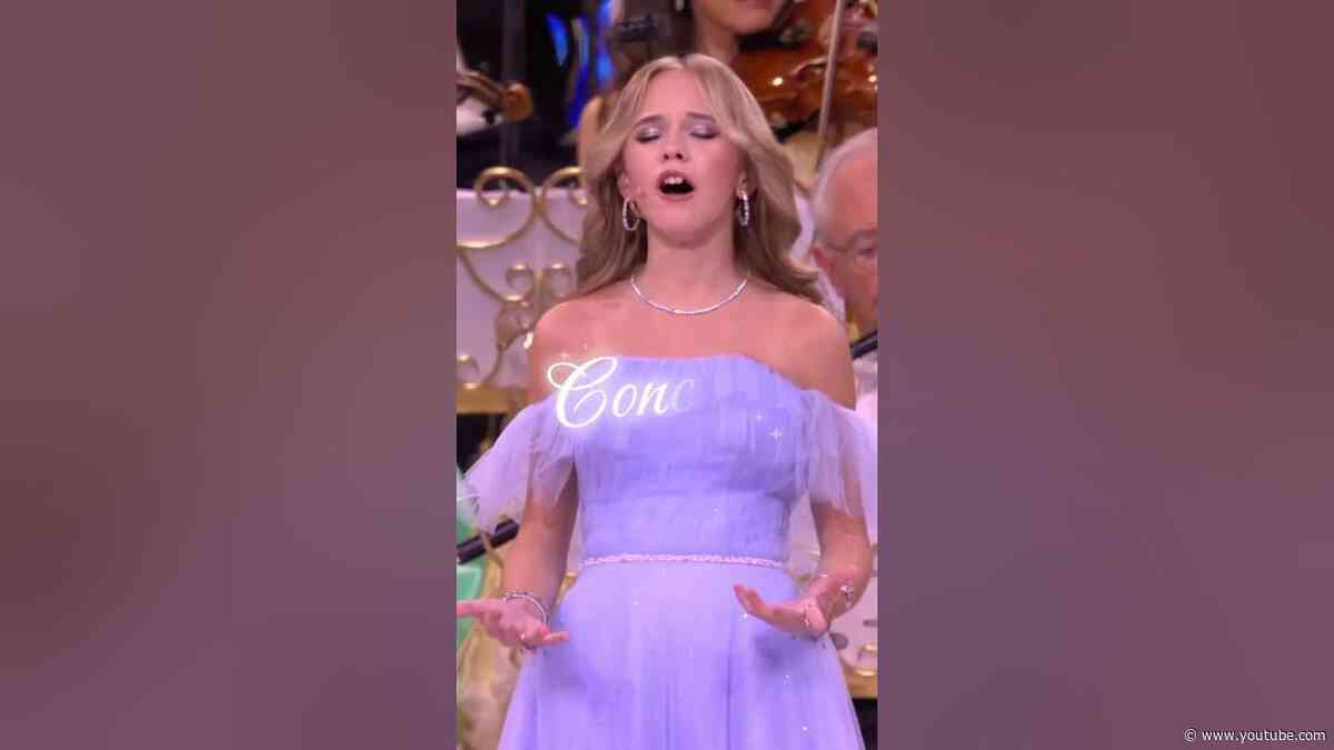 The making of Emma’s beautiful performance of Let it Go at this year’s Xmas concerts in Maastricht