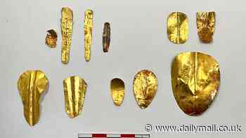 More than a dozen mummies adorned with gold tongues and fingernails found in Egyptian tombs