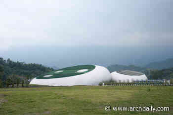 Ya’an Panda Performance Center / ZXD Architects