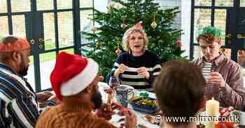 Avoid Christmas family arguments with genius phrase if someone gaslights you