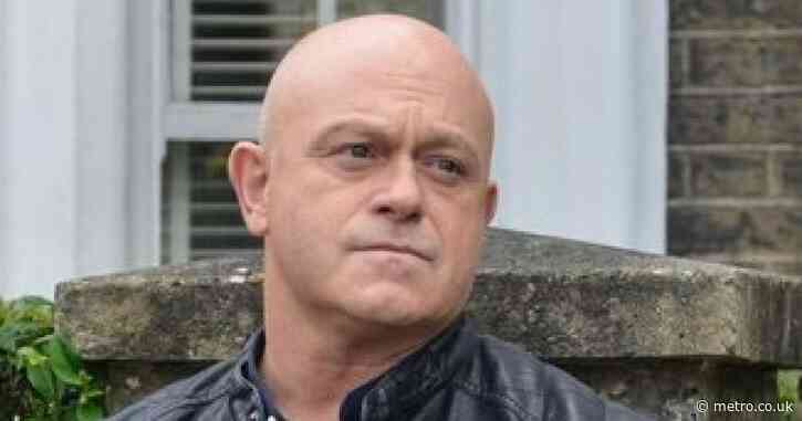 Grant Mitchell’s comeback all but confirmed as Ross Kemp returns to set