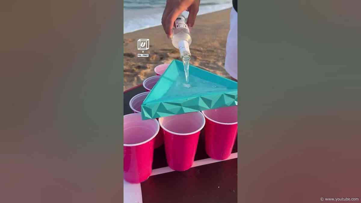 Easy beer pong fill up tool 😲🍺           🎥: Instagram / fill_itfast