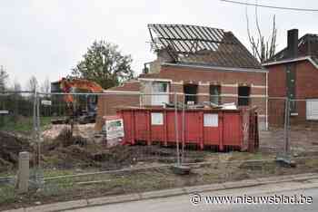 Nog één huis en duivenkot zijn stille getuigen van vroegere bewoning in Zagerijstraat nu laatste woningen gesloopt worden