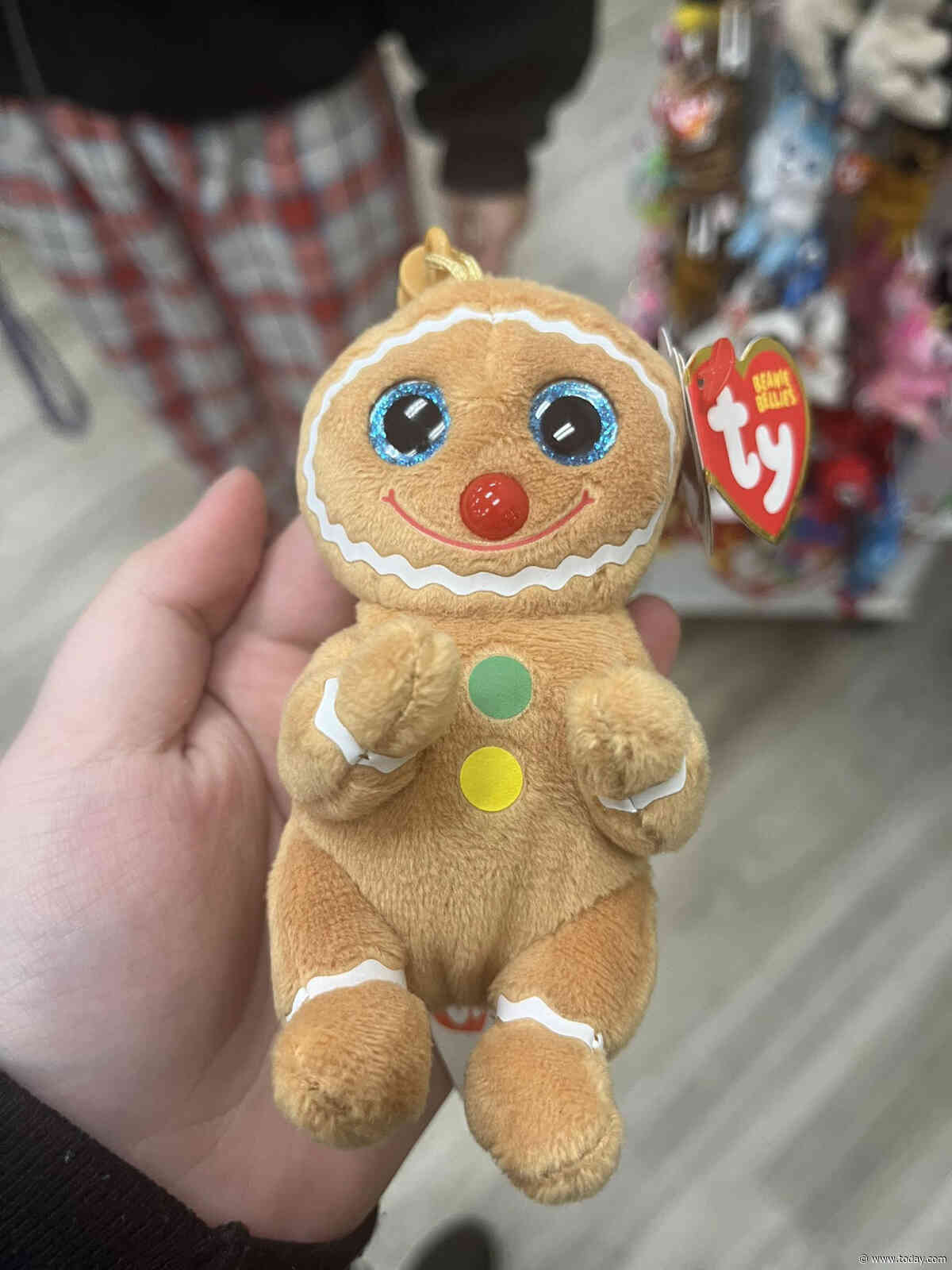 'So tiny, so cute, so odd': Why this gingerbread Ty toy is selling out of stores