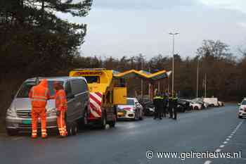 Bestelbus in beslag genomen op carpoolplaats Arnhem-Noord