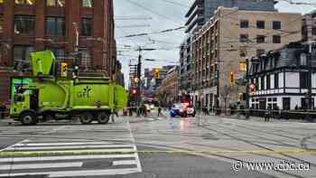 TTC streetcars running again through King and Spadina after wire repairs finished