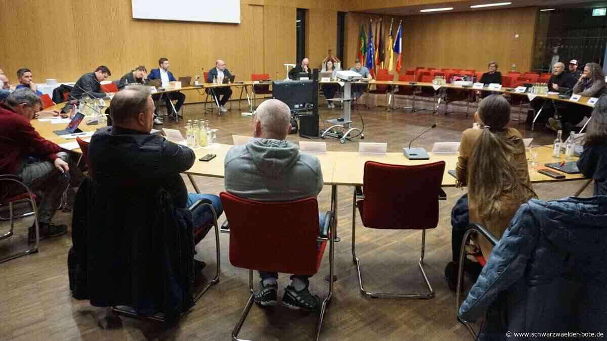 Streit um Haushalt in Bad Liebenzell: Gegenseitige Vorwürfe in der Sondersitzung des Gemeinderates