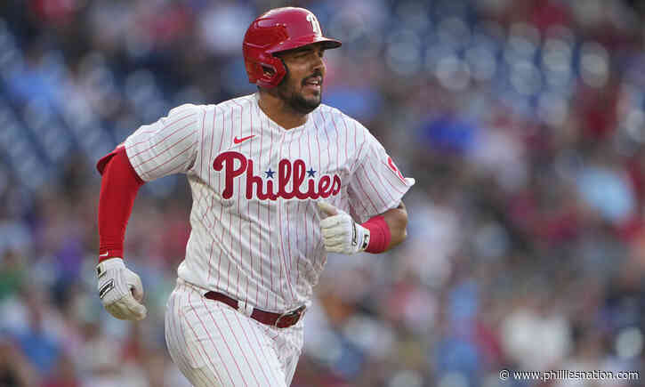 Two former Phillies find new teams on minor-league deals