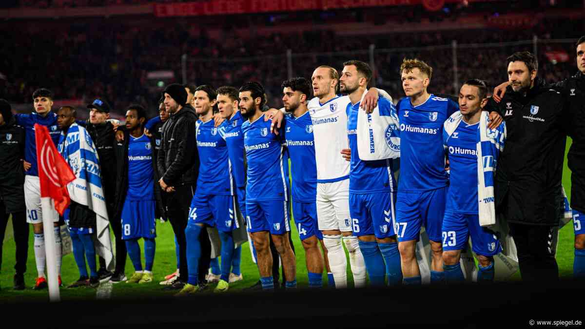 2. Fußball-Bundesliga: 1. FC Magdeburg gewinnt deutlich bei Fortuna Düsseldorf, Schalke 04 schlägt Tabellenführer Elversberg