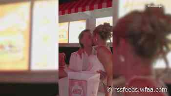 Whata-wedding? More like 'Wittaburger' wedding! DFW native, Royals shortstop Bobby Witt Jr. has Whataburger themed reception