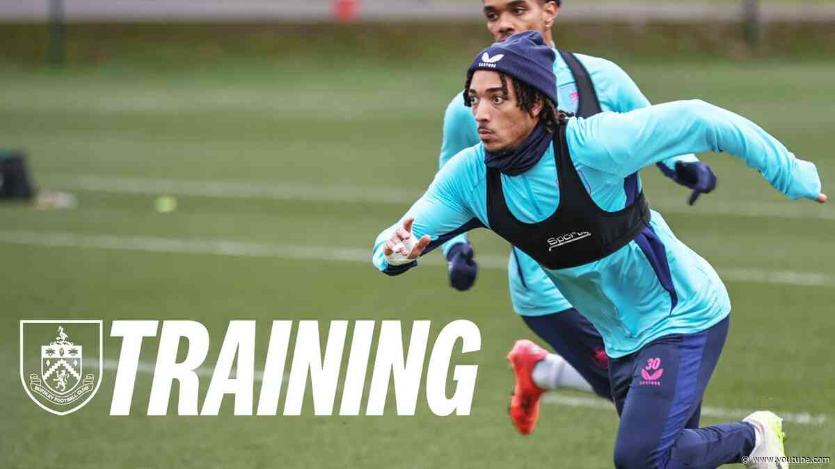 Clarets On The Grass Ahead Of Watford Test | TRAINING