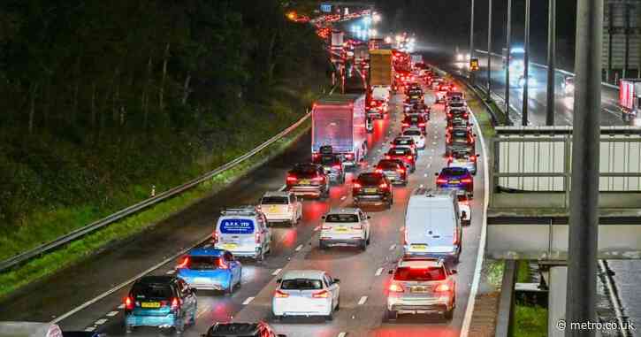 Christmas traffic chaos expected with millions hitting roads amid 80mph winds