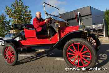 Oldtimers in kerstdecoratie strijden om prijzen