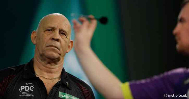 Darts icon Russ Bray names the ‘top three players’ of all time