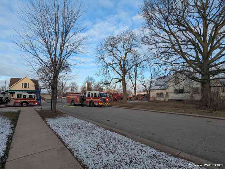 Fort Wayne firefighters respond to house fire southeast of downtown