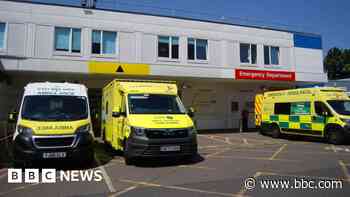 Do not attend A&E with norovirus, says NHS