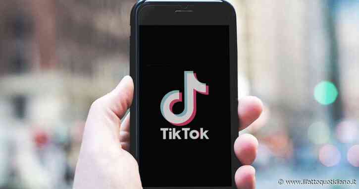 “È come il farabutto del quartiere, sta prendendo in ostaggio i nostri figli”: l’Albania blocca TikTok per un anno