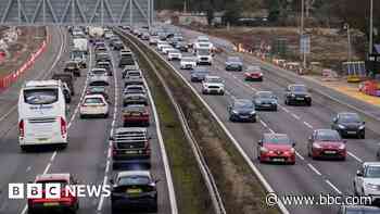 Strong winds disrupt travel as Christmas getaway continues